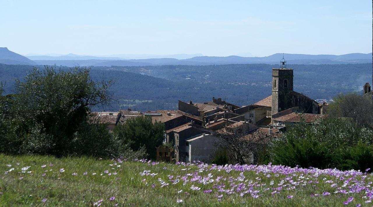 몬투르 La Rose Des Vents B&B 외부 사진